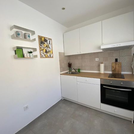 Ferienwohnung Apartman Cukar Pula Exterior foto